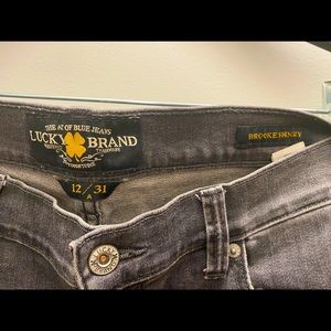 Lucky Brand Brooke gray skinny jeans